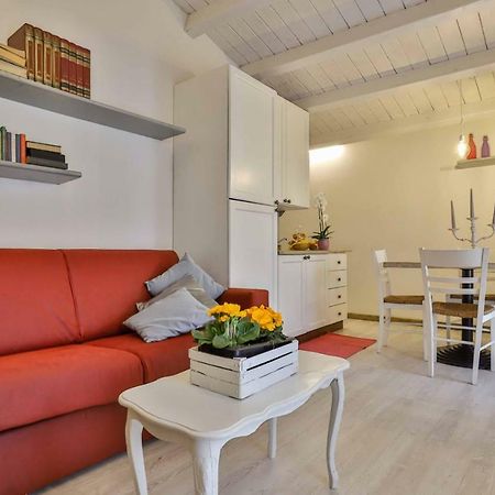 Casa Giulietta & Romeo Apartment มอนเตคคิโอ มัจจอเร ภายนอก รูปภาพ