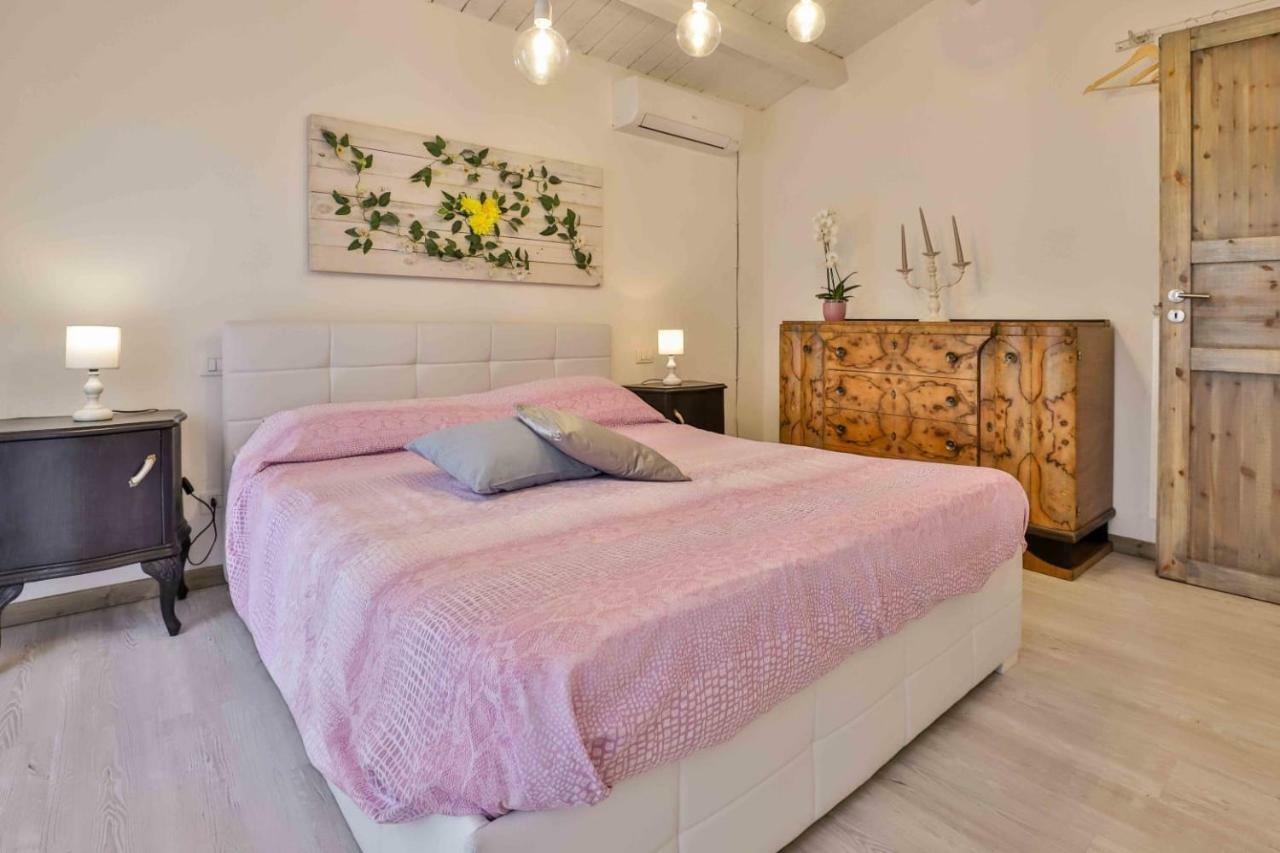Casa Giulietta & Romeo Apartment มอนเตคคิโอ มัจจอเร ภายนอก รูปภาพ